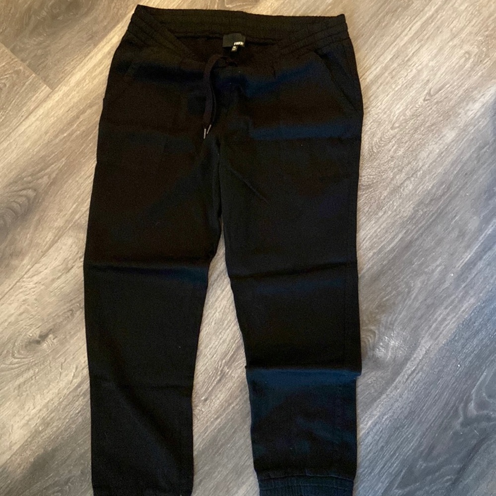Wilfred Free black cotton jogger